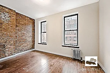 Rented by Jonis Realty