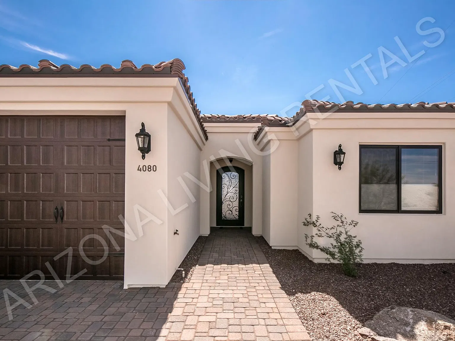 3 bed, 1820 sqft, $3,200 — Photo 2