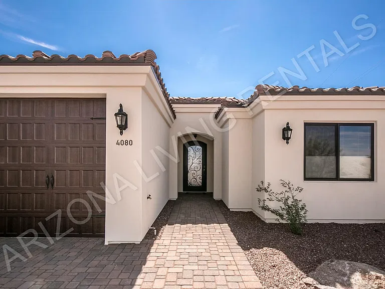 4080 Vagabond Dr — Photo 2