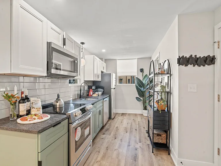 1334 E Passyunk Ave #3 — Photo 8