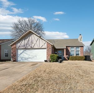 7607 E 89th Pl, Tulsa, OK, 74133