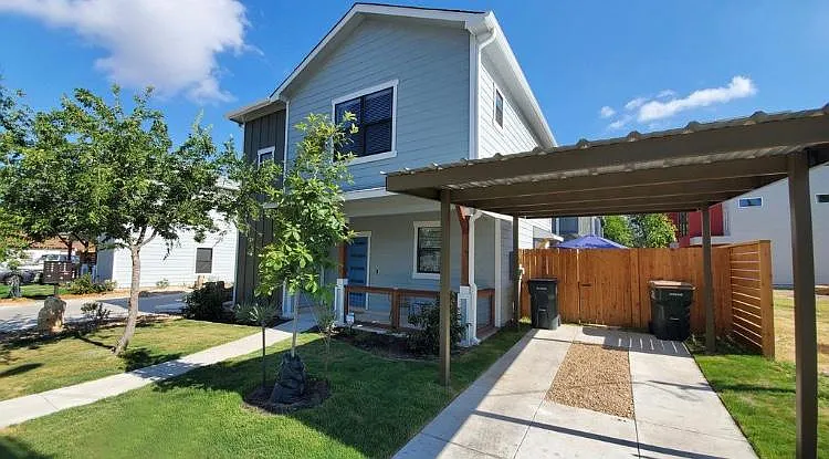 211 Utah St — Photo 23