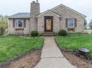 2401 Harding Ave, Lansing, MI 48910