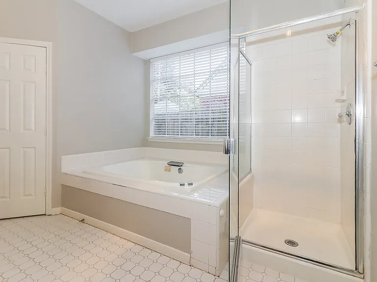 3119 Creek Manor Dr — Photo 11