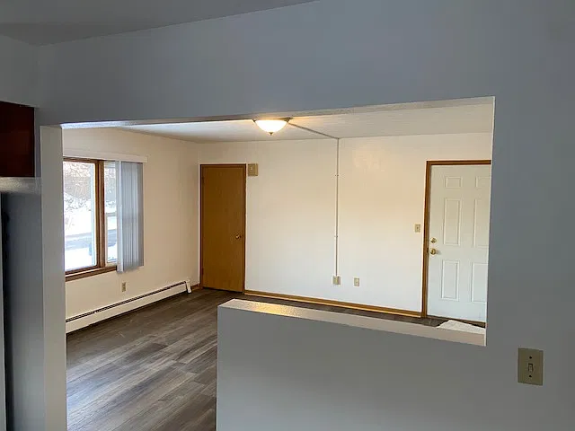 1 bed, 750 sqft, $815 — Photo 2