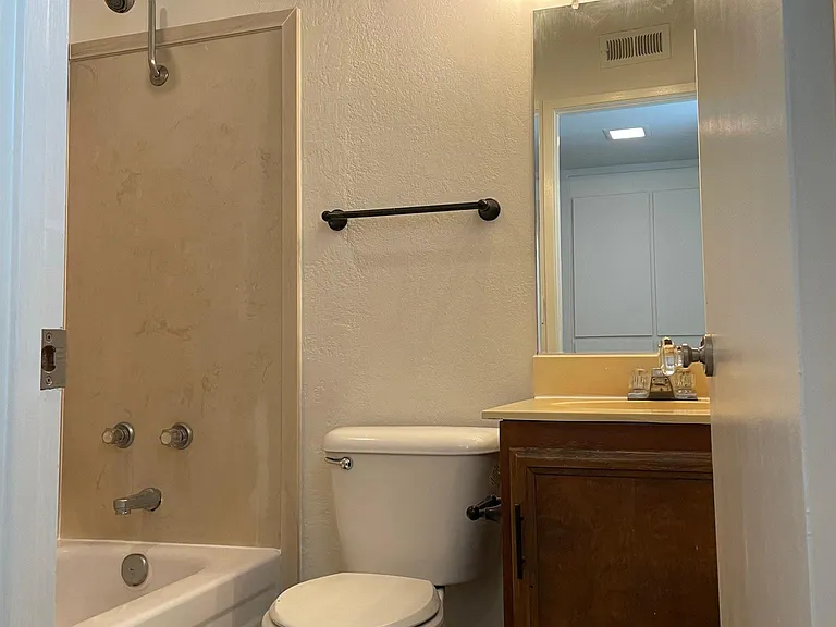 1281 Rosita Rd — Photo 6