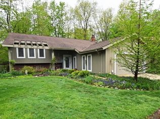 5782 Tanager Ct, Mentor, OH 44060