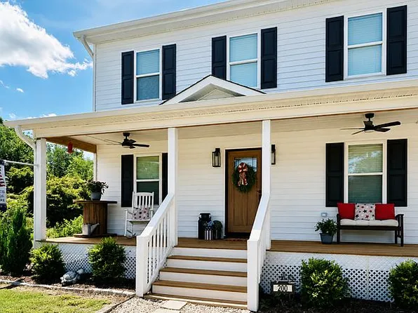 200 Tranters Creek Rd, Washington, NC 27889