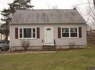 2 Eldridge Ct, Troy, NY 12180