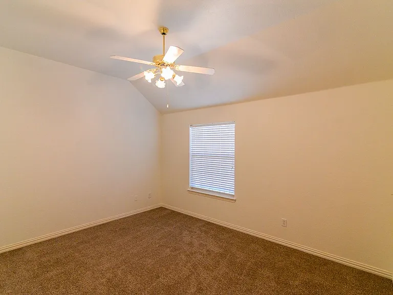 9605 Pinehurst Dr — Photo 16