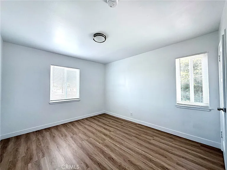 207 S Bushnell Ave #1/2 — Photo 5