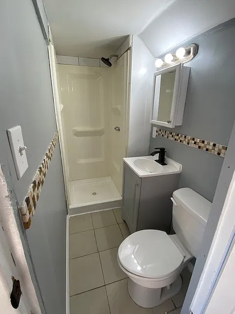 3 bed, $1,900 — Photo 4