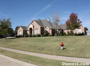1865 Plum Creek Dr, Midlothian, TX 76065