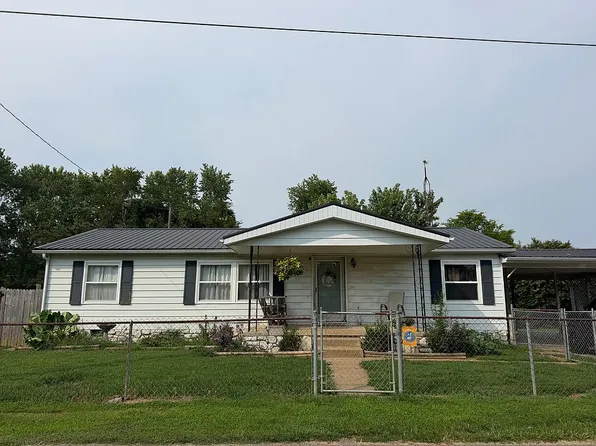360 Oak St, Island, KY 42350
