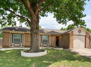 2325 Wildbriar Dr, Arlington, TX 76014