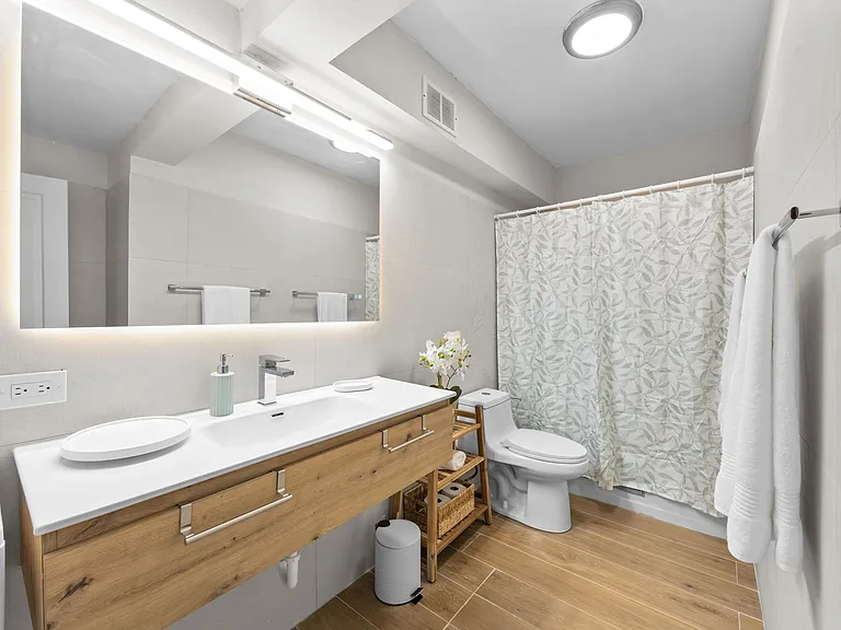 16 Carrian Ct #43 — Photo 11