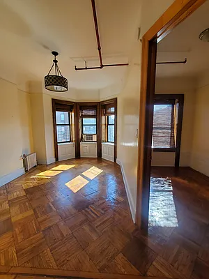 Rented by Sharpstone Realty LLC | media 1