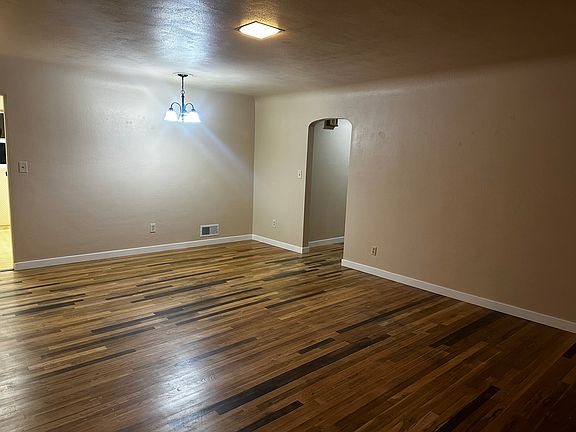 Living room/Dining Room