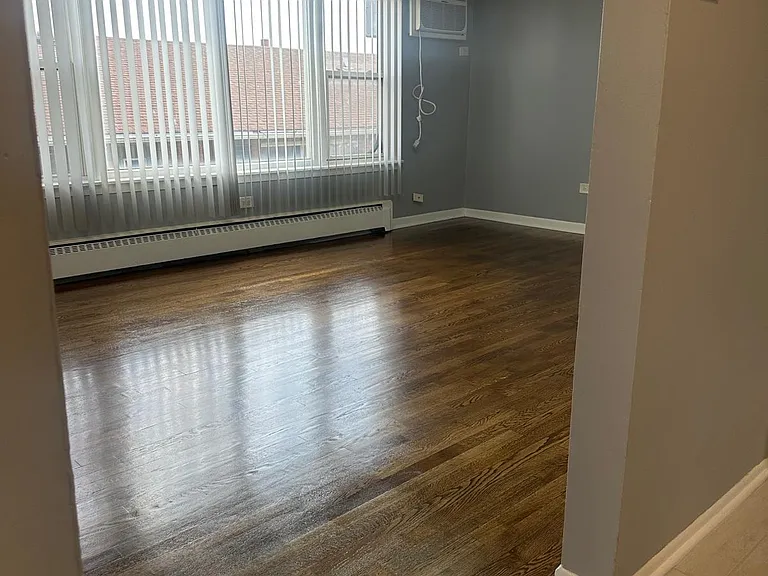 7737 W 87th St #3N — Photo 2