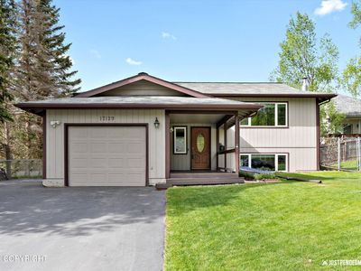 17129 Vanover Cir, Eagle River, AK, 99577
