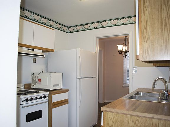 3rd image of 1961 N Dequincy St