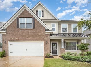 17217 River Race Dr, Huntersville, NC 28078