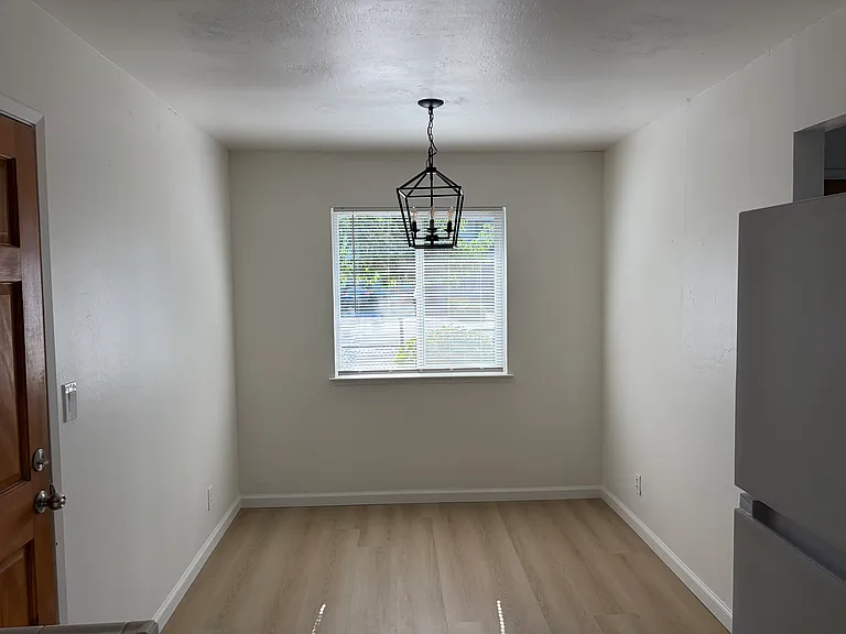 252 Superior Dr — Photo 10