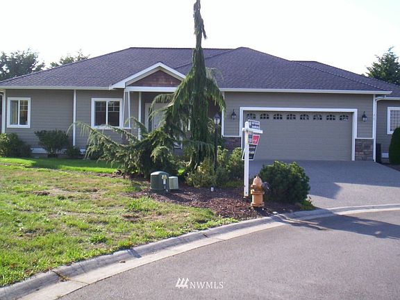 2nd image of 71 Aspen Creek Court