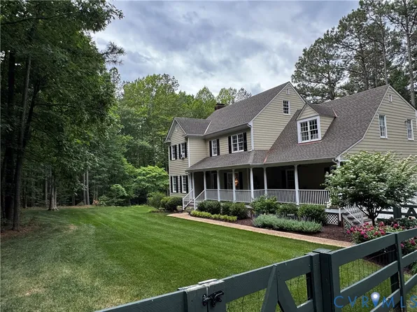 18572 Willoughby Heights Ln, Rockville, VA 23146