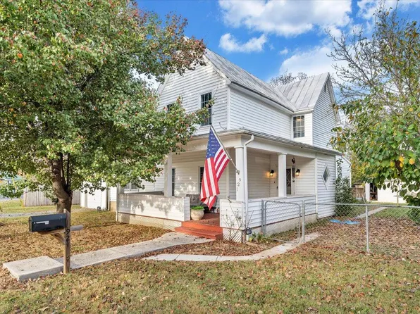 921 Piedmont Ave, Salem, VA 24153