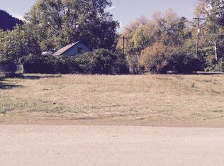 126 SE Pete Ave, Myrtle Creek, OR 97457