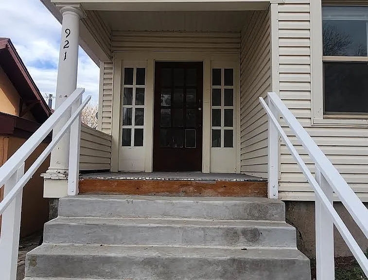 925 W Clark St #925 — Photo 41