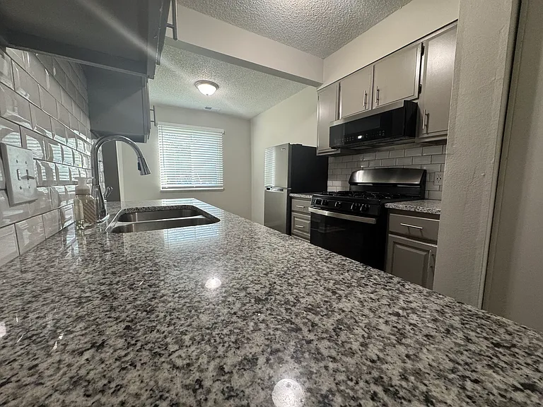 255 N Michigan St #71 — Photo 8