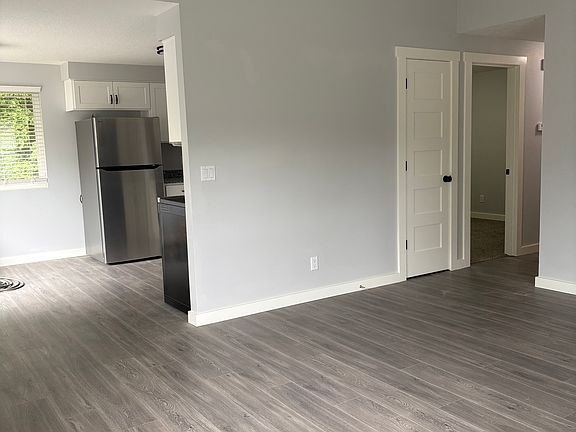 Entryway into living room