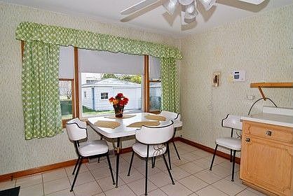 4th image of 2535 Elder Ln