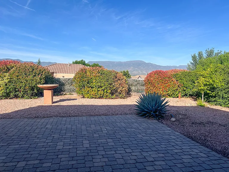 900 S Distant Hill Ct — Photo 25