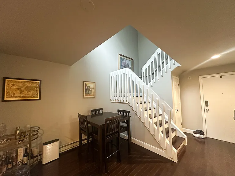 140 Kane St #D7 — Photo 8