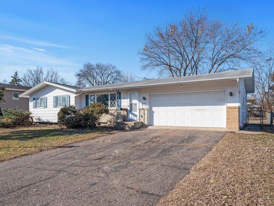 7909 Brunswick Ave N, Brooklyn Park, MN 55443