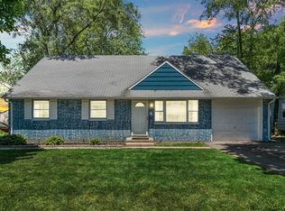 4904 State St, Crystal Lake, IL 60014