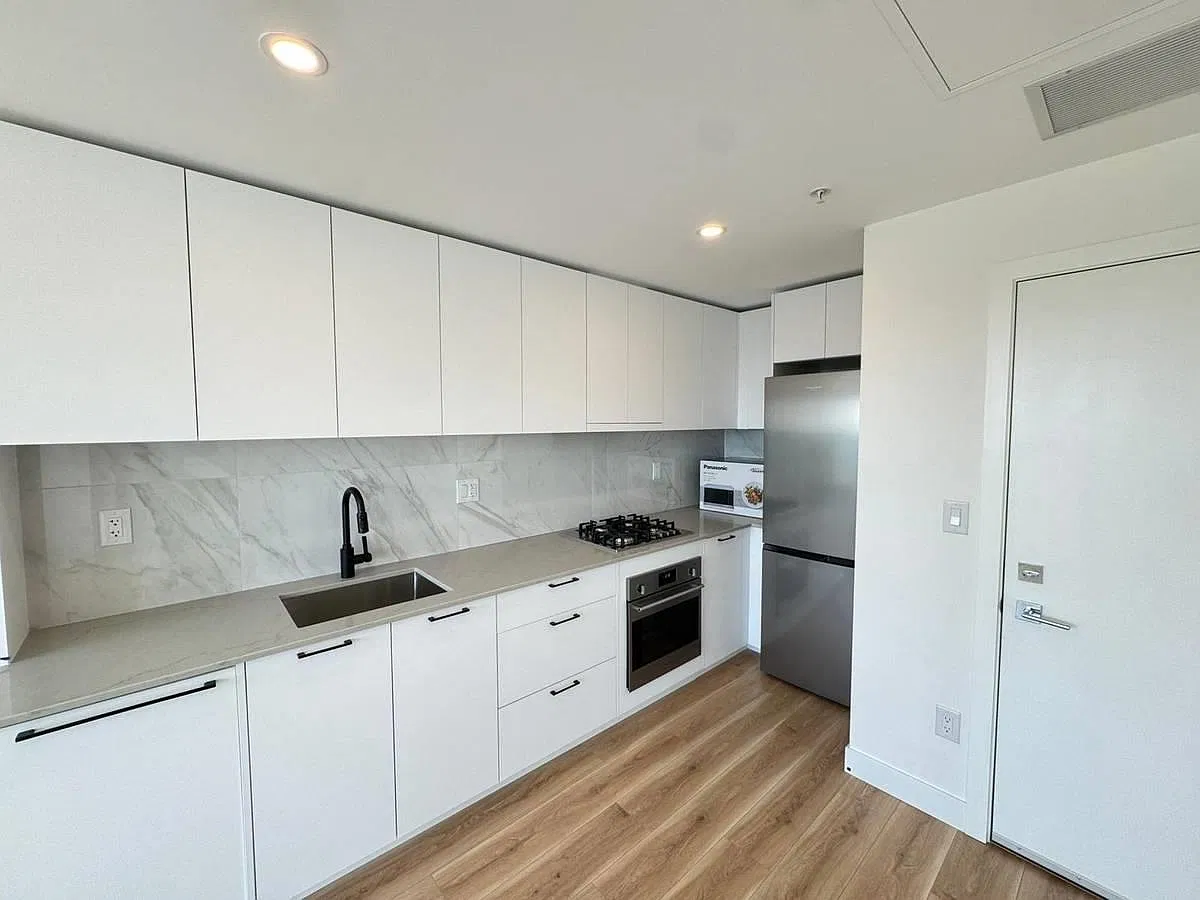 Studio, 346 sqft, $1,500 — Photo 2