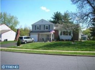 543 Winchester Rd, Warminster, PA 18974