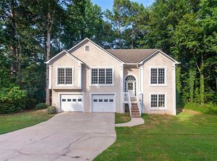 3370 Forrest Bend Ln, Snellville, GA