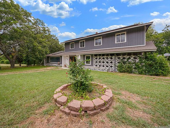 3rd image of 6501 ADAIR DR