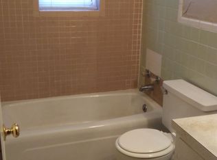 1303 Gurnsey St, Conway, AR 72032