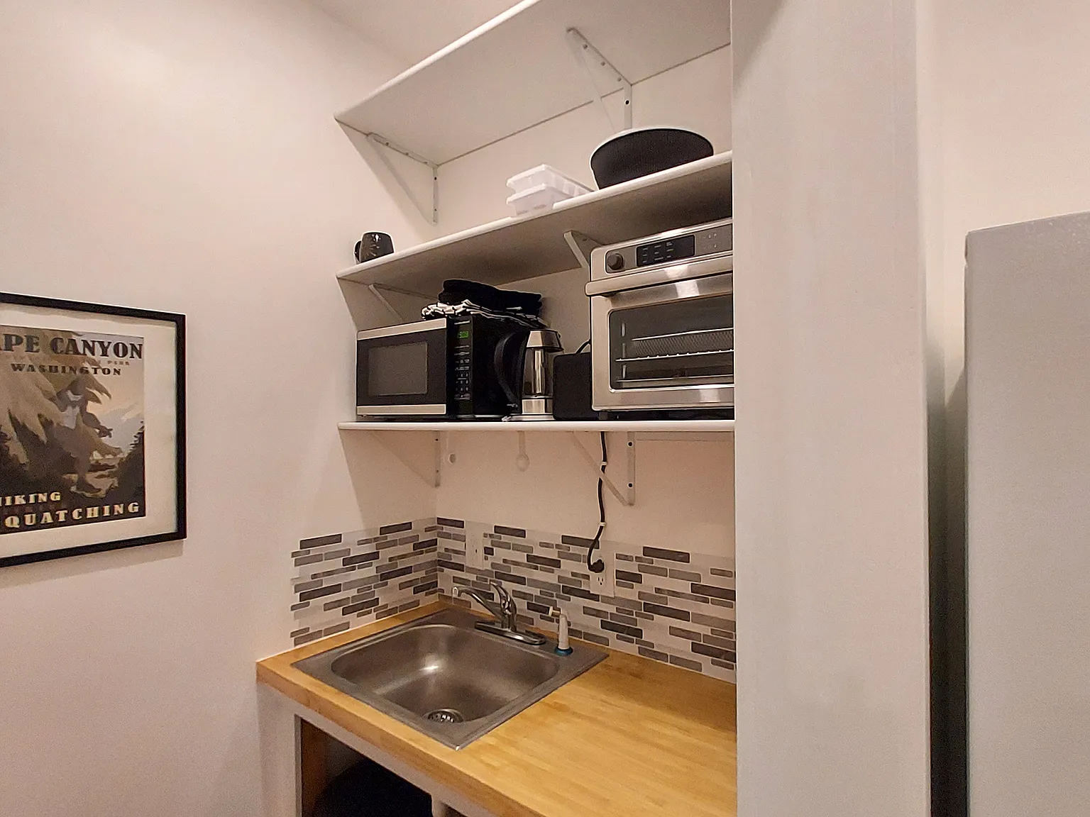 Studio, 525 sqft, $1,750 — Photo 3