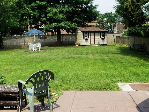 HUGE Rear Yard