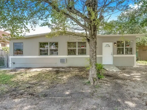 2781 NW 13th Ct, Fort Lauderdale, FL 33311