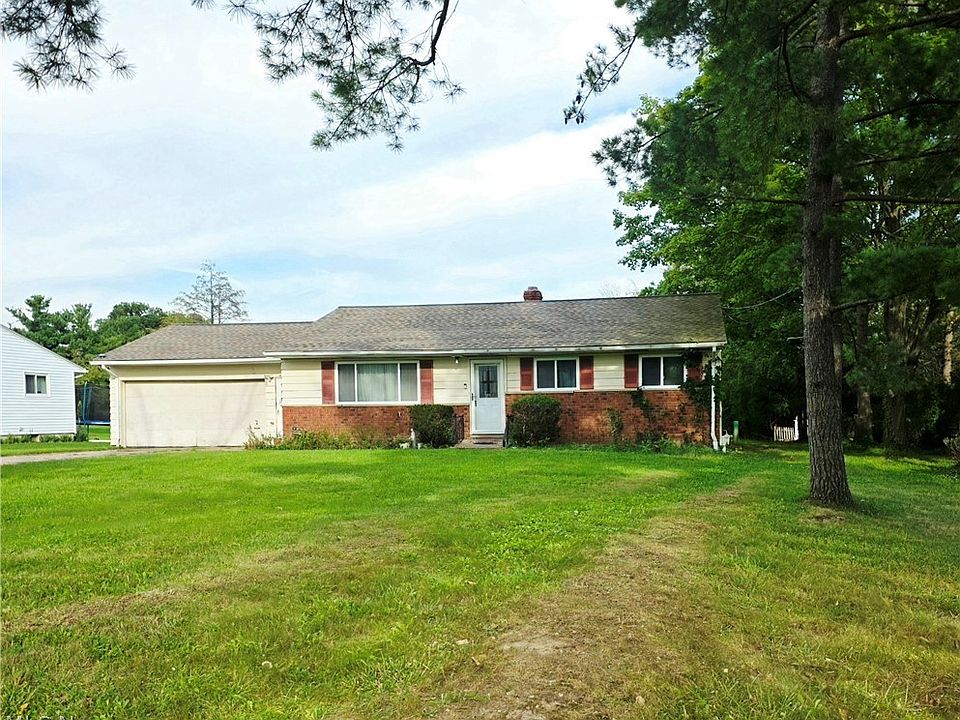 1st image of 19157 Howe Rd
