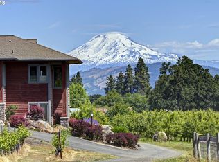 3303 Neal Creek Rd, Hood River, OR 97031