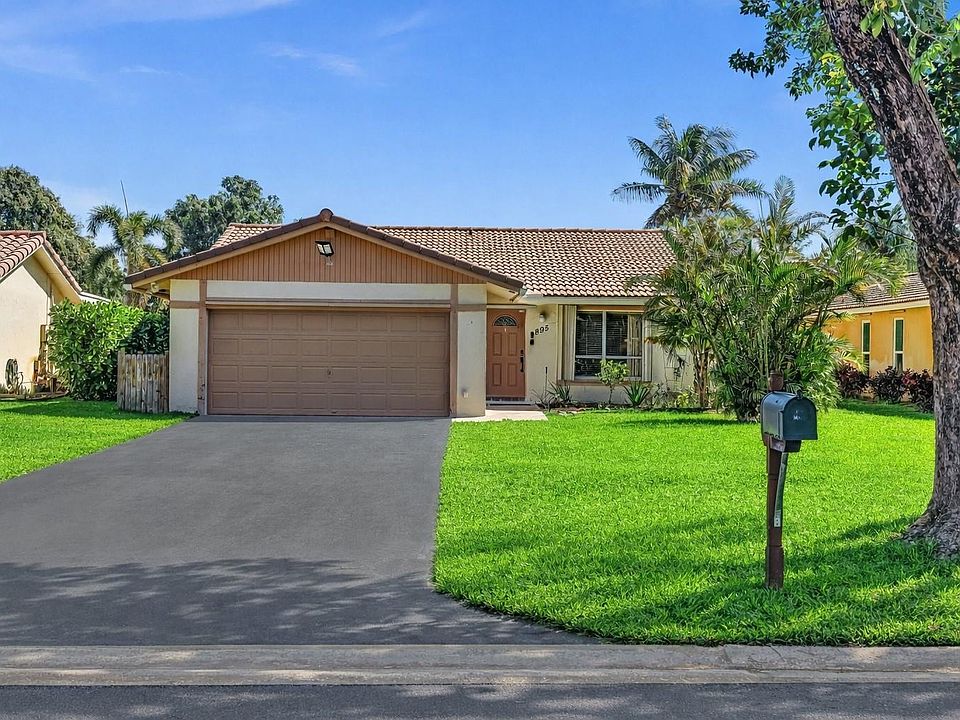 1st image of 895 NW 87th Avenue